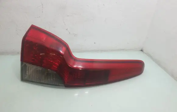 Volvo V50 Rear/tail lights