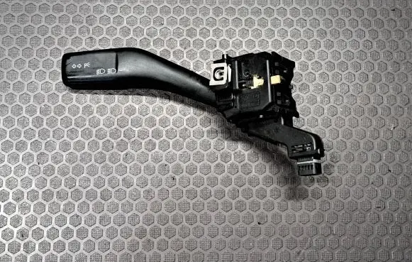 Volkswagen Golf Plus Indicator stalk 1K0953513 01103500 10350062645961