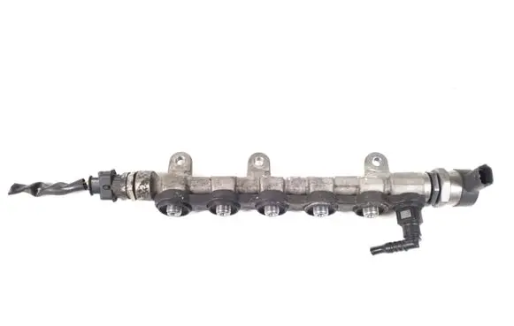 Nissan X-Trail T31 Fuel main line pipe 8200942721