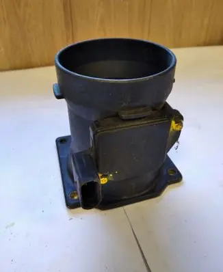 Audi A4 S4 B6 8E 8H Mass air flow meter 078133471E