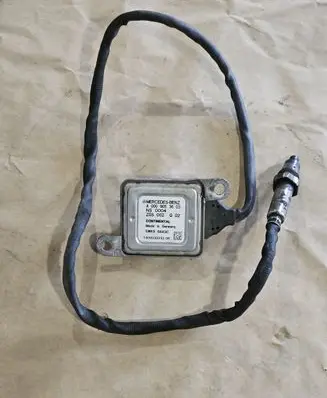 Mercedes-Benz GL X164 Lambda probe sensor A0009053603 0009053603