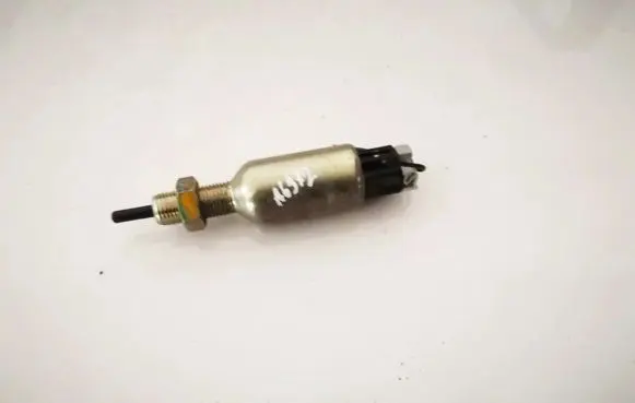 Brake pedal sensor switch