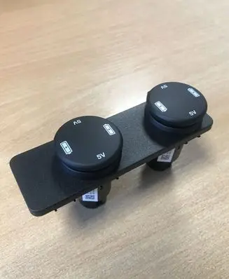 Jaguar F-Pace USB socket connector FK7219010AB