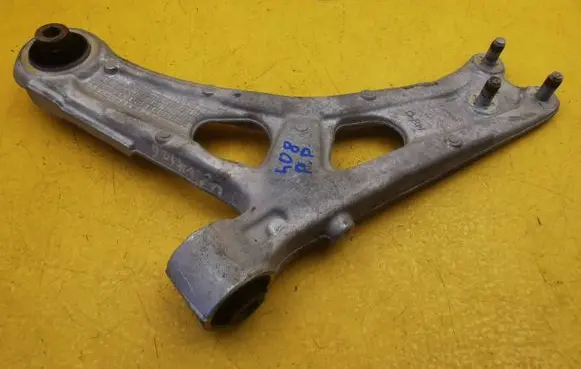 Peugeot 408 P54 Front lower control arm/wishbone 1068823 7A9HH1
