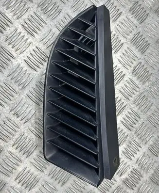 Mitsubishi Colt Front grill MN127774
