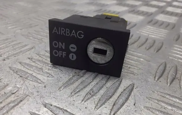 Seat Toledo II (1M) Passenger airbag on/off switch 6Q0919237