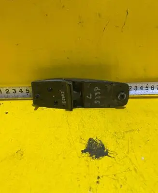 Chevrolet Captiva Tailgate/trunk/boot hinge