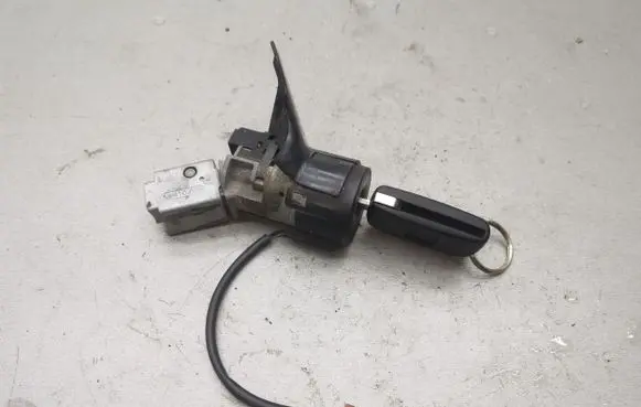 Peugeot 207 Ignition lock 36410600