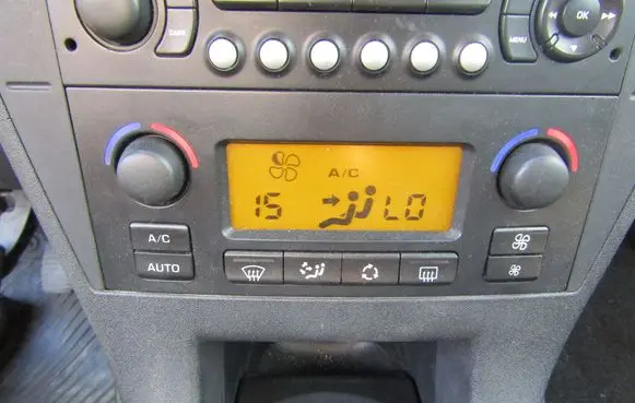 Citroen C4 I Air conditioning/heating control unit 