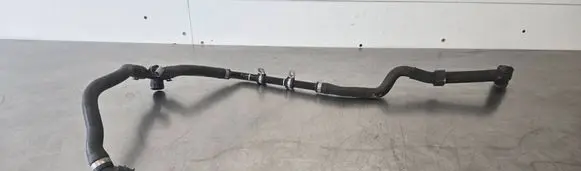 Mercedes-Benz GLC X253 C253 Engine coolant pipe/hose A2135015501