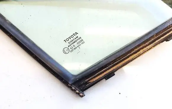 Toyota C-HR I Front door vent window glass four-door 43R00098