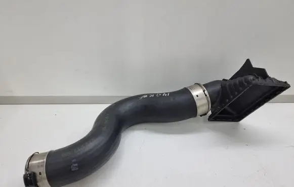 BMW 5 F10 F11 Intercooler hose/pipe
