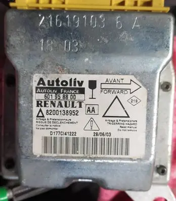Renault Laguna II Airbag control unit/module 1610103 8200138952 D177C141222