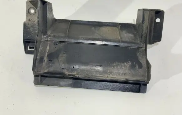 Mitsubishi Outlander Engine bonnet/hood lock trim molding 7450A823