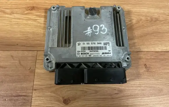 Opel Insignia A Engine control unit/module 55576906 55575349 0281017105