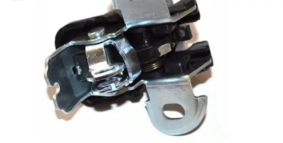 Renault Master II Rear door lock 7700351415