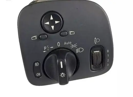 Mercedes-Benz C W203 Light switch A2035450604