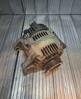 Renault Megane I Generator/alternator 7700866507