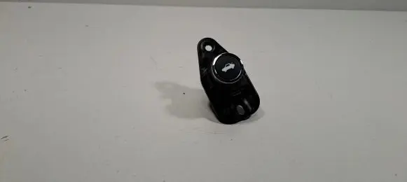 Lancia Thema Tailgate/trunk/boot open switch 56046228AC