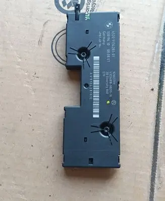 BMW X5 E70 Antenna control unit 6520913428101 65209134281 9134281
