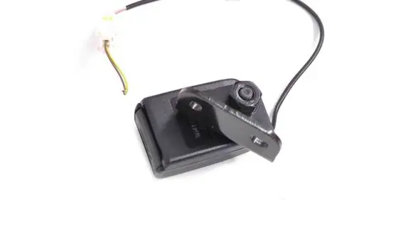 Middle seatbelt buckle (rear)