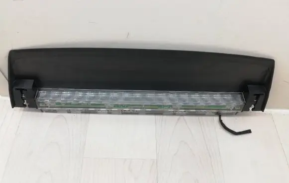 Audi A4 S4 B9 Third/center stoplight 8w5945097a