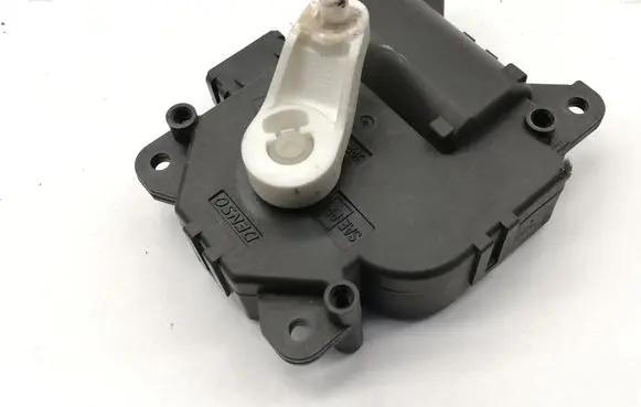 A/C air flow flap actuator/motor