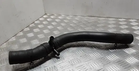 Mitsubishi Outlander Engine coolant pipe/hose