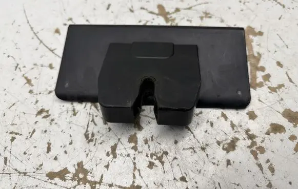 Volvo V60 Tailgate/boot lid lock trim 31278889
