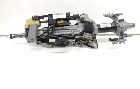 BMW X5 E70 Steering wheel axle 6786603 32306786603