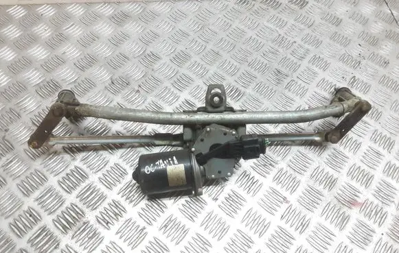 Skoda Octavia Mk1 (1U) Front wiper linkage 1J1955113B