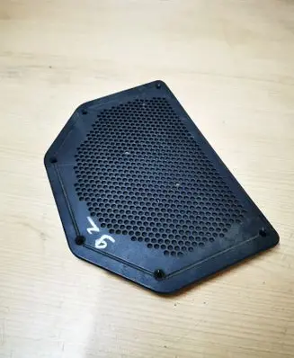 BMW 3 E92 E93 Subwoofer grill/trim 6925337