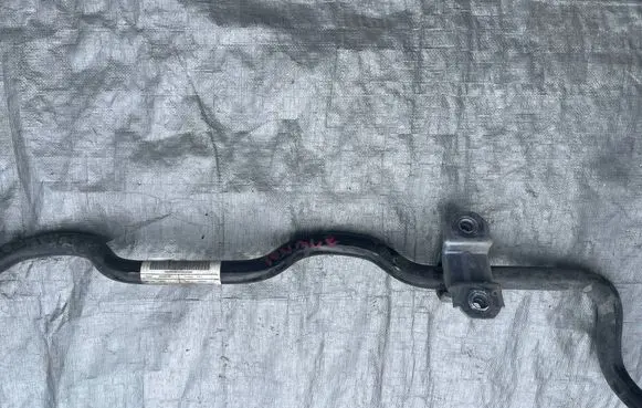 Alfa Romeo Tonale Front anti-roll bar/sway bar