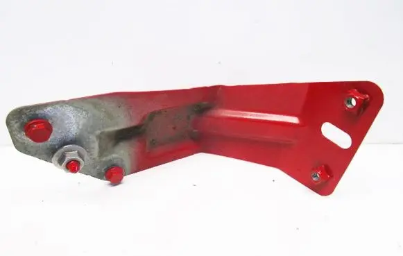 Seat Altea XL Fender mounting bracket