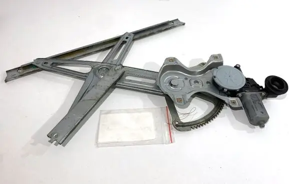 Toyota Yaris Front door window regulator with motor 85710-0D100