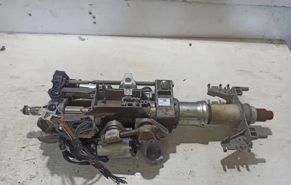 BMW 5 F10 F11 Steering wheel axle 1056004 6787926 786913