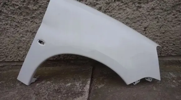 Peugeot Partner Fender