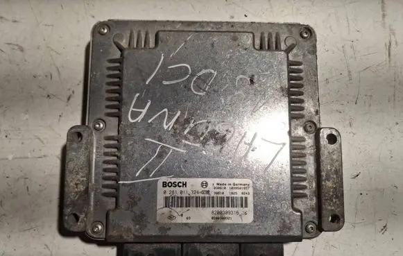 Renault Laguna II Engine control unit/module 8200309316 8200309321 0281011324