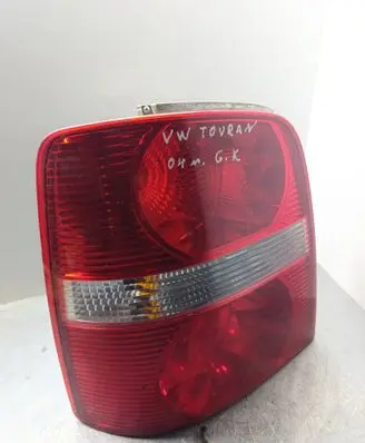 Volkswagen Touran I Rear/tail lights 1t0945111e