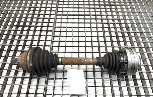 Volkswagen PASSAT B7 Front driveshaft 