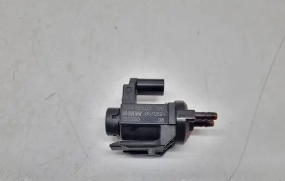 BMW 3 F30 F35 F31 Vacuum valve 8570591