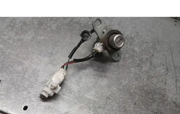 Mazda 3 I Tailgate/trunk/boot lock/catch/latch 