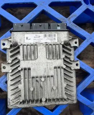 Jaguar XF Engine control unit/module 8X2Q12A650KAF