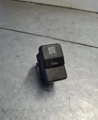 Fog light switch