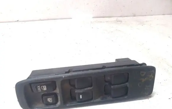 Mitsubishi Pajero Electric window control switch MR329957