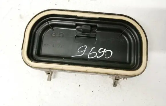 Citroen Evasion Headlight/headlamp dust cover 60979780