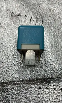 Lexus IS 220D-250-350 Other relay 9098704010