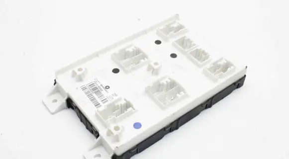 Maserati Quattroporte Central body control module 04787684AD