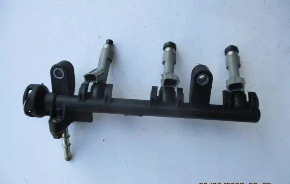 Toyota Yaris Fuel main line pipe 0Q010A