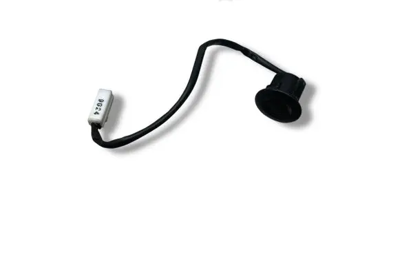 Mazda 2 Tailgate opening switch 